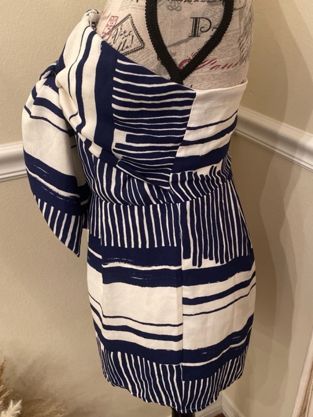 Lulus Navy Cream Striped Bow Front Strapless Romper Small - Picture 5 of 13